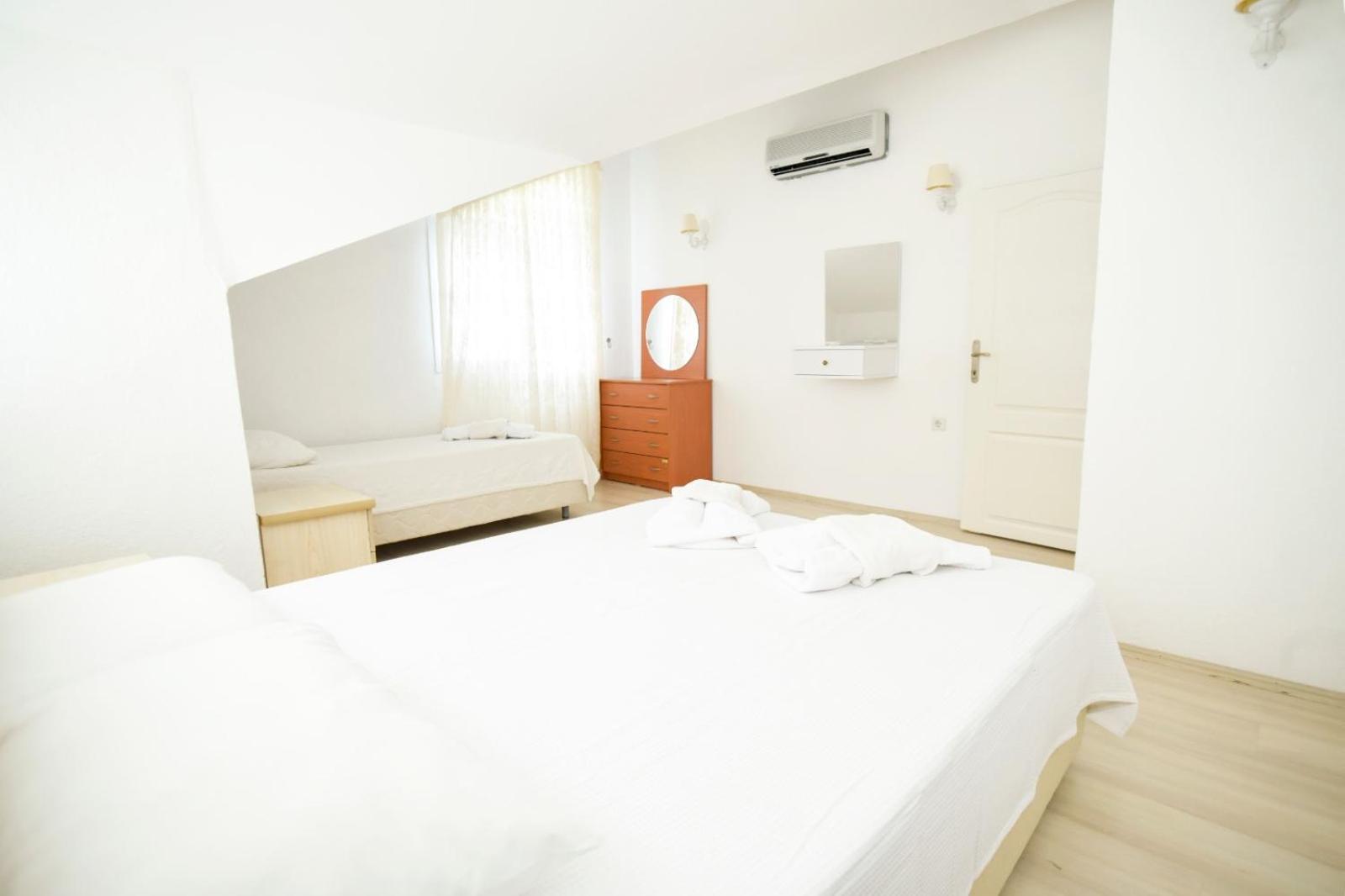 Kekik Azure Homes Oeluedeniz Fethiye Cameră foto